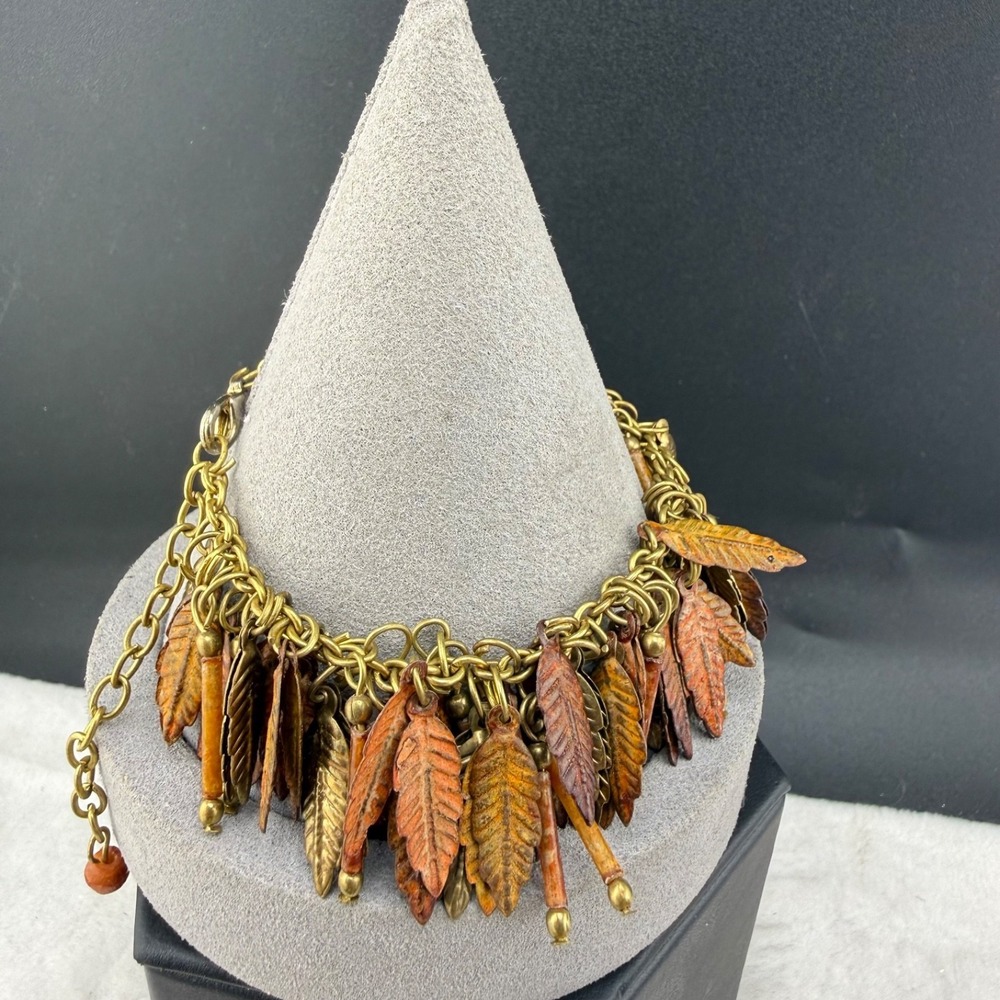 Feather Charm Bracelet Boho Brown Gold Tone 7" - Picture 2 of 7